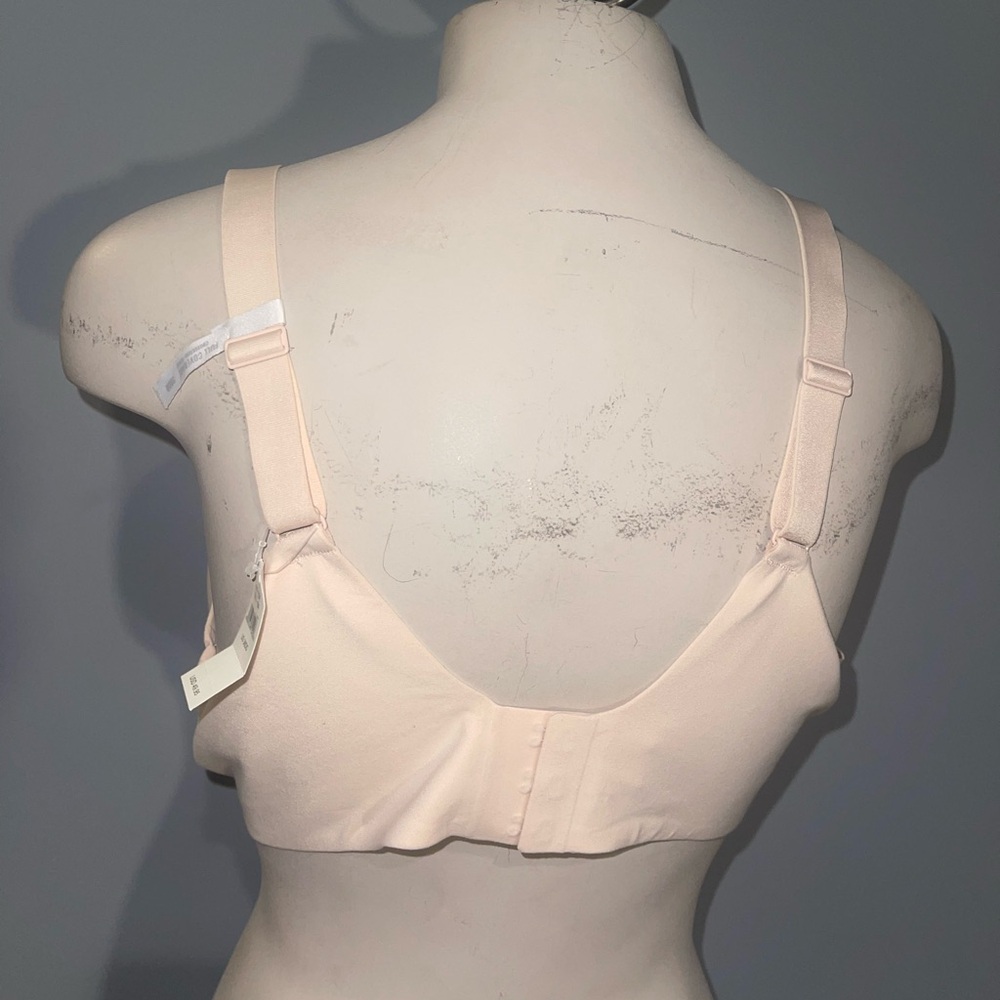 Seamless Light Pink T-Shirt Bra - Picture 2 of 6